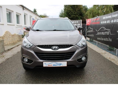 HYUNDAI IX 35 ix35 1.6 Style 2WD /83.000 KM/DIGIT.KLÍMA/ÜLÉSFŰTÉS/BŐR/SZERVIZKÖNYV/