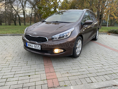 KIA CEE'D SW 1.4 CVVT EX