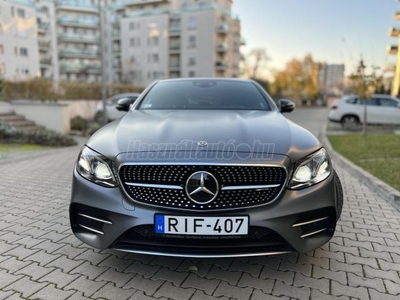 MERCEDES-AMG E 53 4MATIC+ 9G-TRONIC EQ Boost KERÉMIA. KAVICSVÉDŐ FÓLIA. VEZETETT SZERVÍZ. ÁFA-S