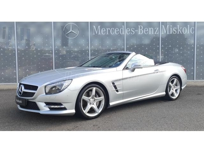 MERCEDES-BENZ SL 350 Roadster (Automata) Ülésszellőztetés-. fűtés / Harman-Kardon Hangrendszer