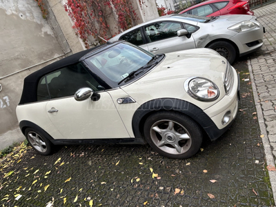 MINI CABRIO Cooper1.6