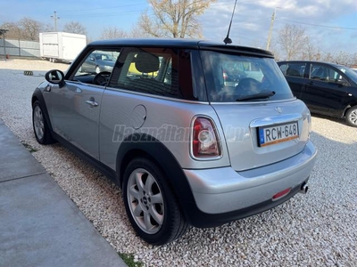 MINI MINI COOPER 1.6 Gyári fényezés!