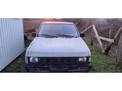 NISSAN PICK UP 2.5 4WD D21