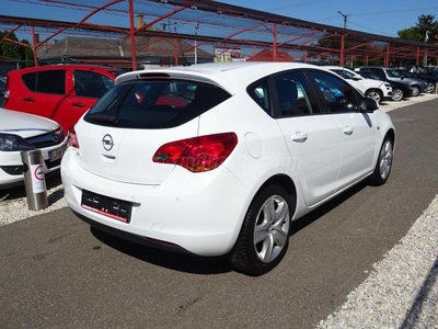 OPEL ASTRA 1.6 Enjoy Digit Klíma.Tempomat.Bluetooth.Tolató radar