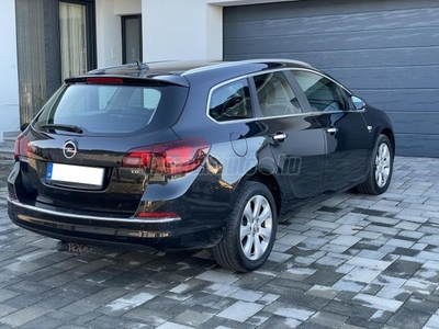 OPEL ASTRA J Sports Tourer 1.7 CDTI Cosmo NAVI! TEMPOMAT! ALU! ÜL.FÜT! KORM.FÜT! PDC!