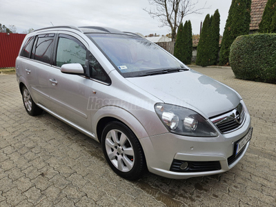 OPEL ZAFIRA B 1.8 Cosmo tempomat. félbőr. panoráma