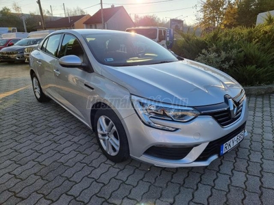 RENAULT MEGANE GrandCoupé 1.3 TCe Life MAGYARORSZÁGI. SZERVIZKÖNYVES AUTÓ 78400 KM!