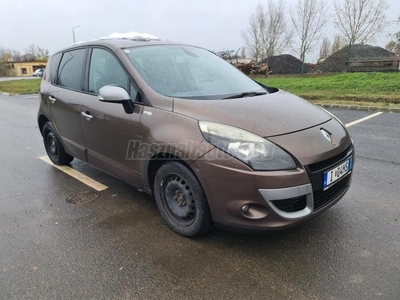 RENAULT SCENIC Grand Scénic 1.5 dCi TomTom Navi. Tempomat. Radar. Duplaklima