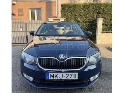 SKODA OCTAVIA 1.2 TSI Elegance Magyarországi BÉZS BELSŐ