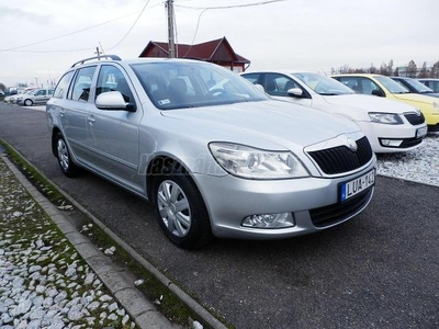 SKODA OCTAVIA Combi 1.6 CR TDI Elegance DPF Hét évig egy tulajdonosnál!!!!