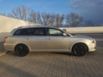 TOYOTA AVENSIS Wagon 2.0 Sol Executive XENON/HOROG/TEMP/ÜLÉSFTS