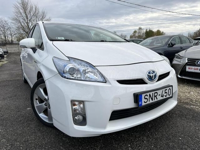 TOYOTA PRIUS 1.8 HSD(Automata) Ülésfűtés/Digit klíma