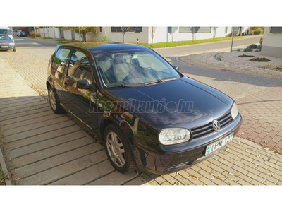 VOLKSWAGEN GOLF IV 1.6 Jubileum