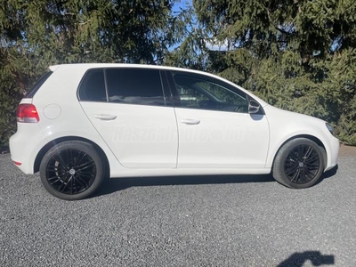 VOLKSWAGEN GOLF VI 1.6 TDi Comfortline