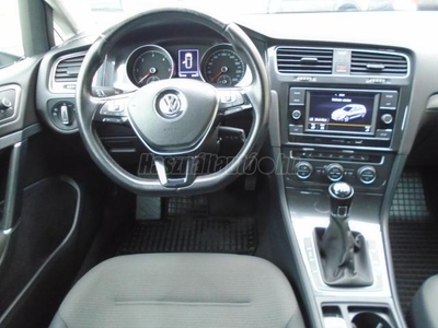 VOLKSWAGEN GOLF VII Variant 1.6 TDI BMT Comfortline 135ekm!M.o-i.szervizkönyves!