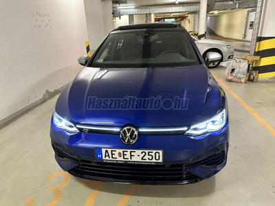 VOLKSWAGEN GOLF VIII 2.0 TSI R 4Motion DSG R