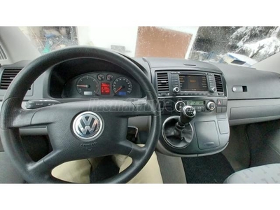 VOLKSWAGEN MULTIVAN 1.9 TDI