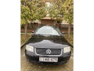 VOLKSWAGEN PASSAT V 1.6 Trendline