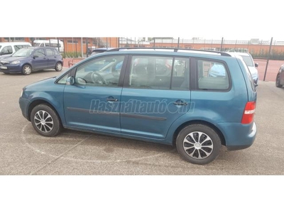 VOLKSWAGEN TOURAN 1.6