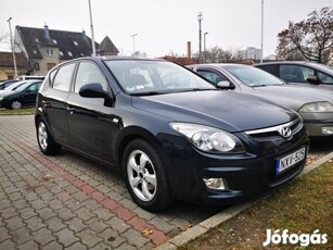 Hyundai I30 1.4 DOHC Classic PLUS Friss műszaki...