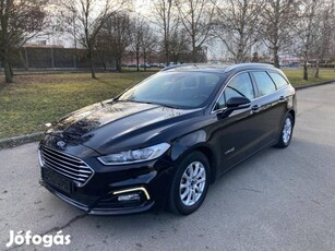 Ford Mondeo 2.0 Fhev Titanium ecvt SW+Áfás+Telj...