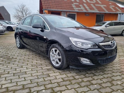 OPEL ASTRA 2.0 CDTI Cosmo