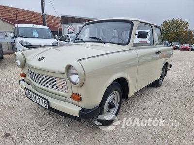 TRABANT 601