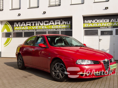 ALFA ROMEO 156