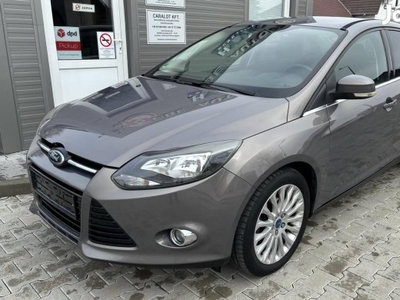 Ford Focus 1.6 Ti-Vct Titanium 2kulcs. sz.könyv...