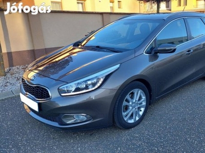 KIA CEE'D SW 1.6 CRDi LX Exclusive Digitklima T...