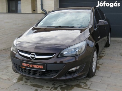 Opel Astra J Sedan 1.4 T Enjoy EURO6 146.914 km...