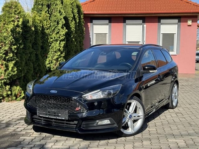 FORD FOCUS 2.0 TDCi ST2 S S XENON-REACARO-NAVI-KAMERA-SÁVTARTÓ