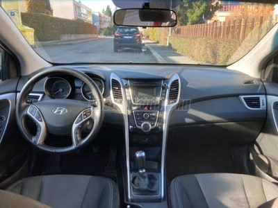 HYUNDAI I30 CW 1.6 GDi Comfort 1.TUL.VEZ.SZ.KÖNYV!!!!!