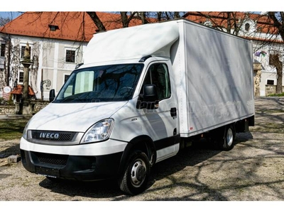 IVECO DAILY 40C15 4.4m hossz1-tonnás 180-as fal