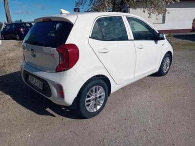 KIA PICANTO 1.0 MPI Gold 5 SZEMÉLYES KIVITEL!