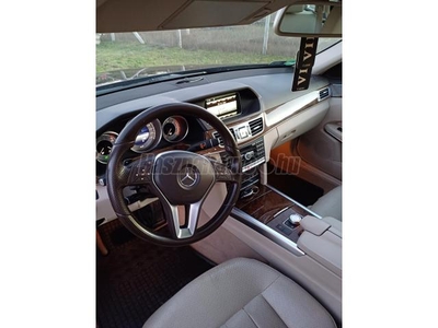 MERCEDES-BENZ E 350 BlueTEC T Avantgarde (Automata) W212