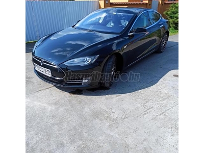 TESLA MODEL S 85 (Automata) Frissen Honosított. Légrugós kivitel . Érvényes két év műszaki