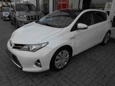 TOYOTA AURIS 1.8 HSD Lounge (Automata) SKYVIEW