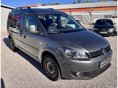 VOLKSWAGEN CADDY 1.6 CR TDI Maxi Life Comfortline 7FŐ