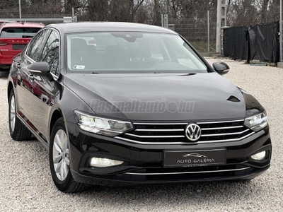 VOLKSWAGEN PASSAT VIII 2.0 TDI SCR Business FACELIFT--MO.-i--Sérülésmentes--ÁFÁ-s--1.tulaj--LED--CARPLAY--Parkradar