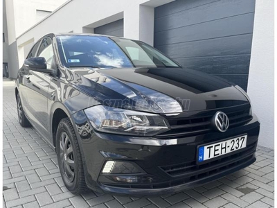 VOLKSWAGEN POLO VI 1.0 MPI Comfortline