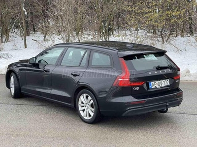 VOLVO V60 2.0 D [D3] Momentum Geartronic GYÁRI FÉNYEZÉS!