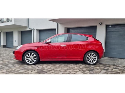 ALFA ROMEO GIULIETTA 1.4 TB MultiAir Distinctive Magánszemélytől