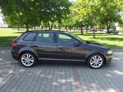 AUDI A3 Sportback 1.4 TFSI Ambition 117.975 km!!!