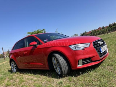 AUDI A3 Sportback 2.0 TDI Design Navi!Végig vezetett szervizkönyv! Szép állapot!