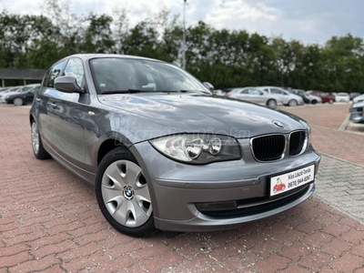 BMW 118d Klíma. Tempomat. Vonóhorog. Ülésfűtés. Parkradar. 4 el ablak. Szervizkönyv