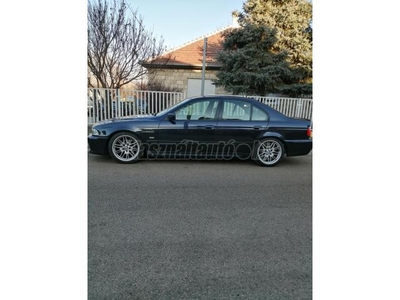 BMW 528i