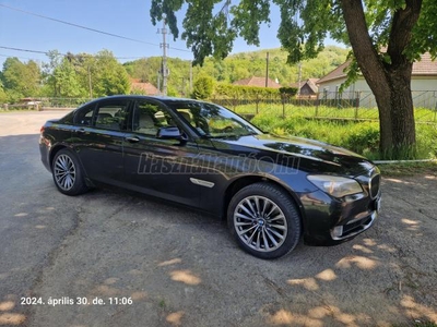 BMW 760i (Automata)