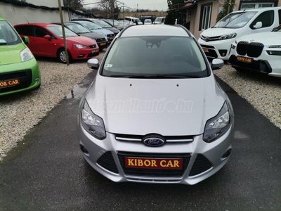 FORD FOCUS 1.6 TDCi Trend Econetic 99g 115Le! SZÍNES NAVIGÁCIÓ! KLÍMA! VONÓHOROG!