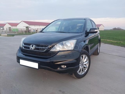 HONDA CR-V 2.2 i-DTEC Lifestyle 160 EZER KM.XENON.ÜLÉSFŰTÉS.ALCANTARA.FRISS MŰSZAKI!